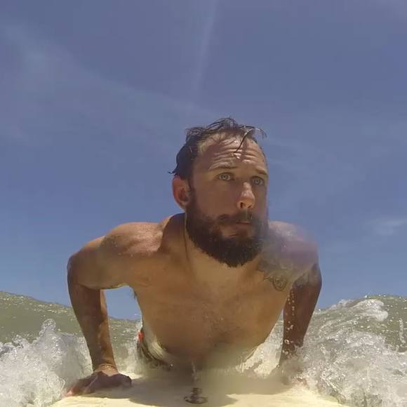 Meet your Posher, Chris - Picture 1 of 1